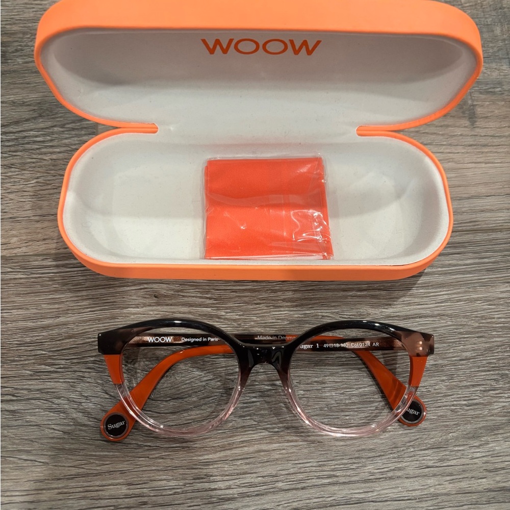 Gradient Women's Eyeglasses with Orange Accents